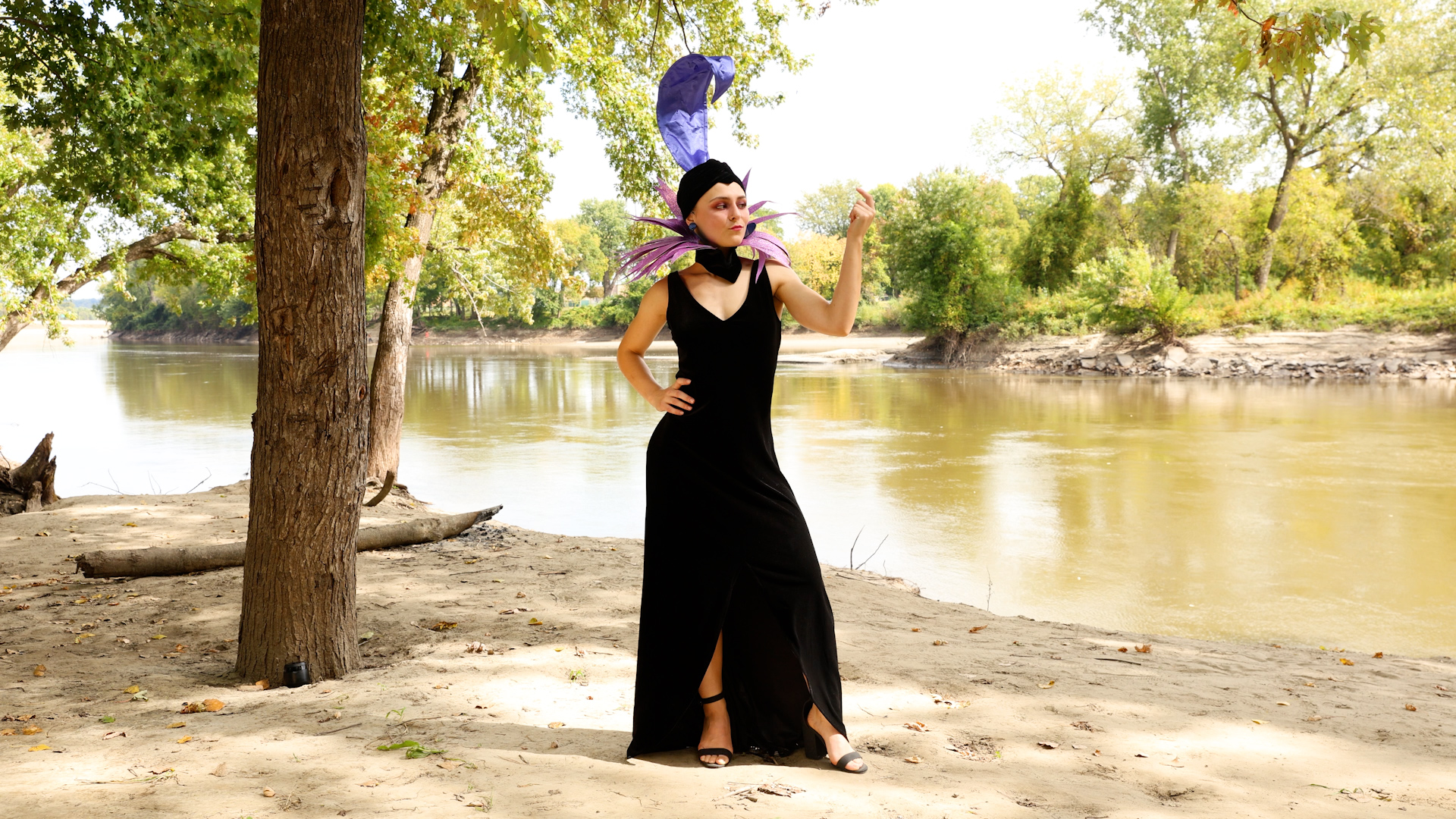 FUN94912AD Emperor's New Groove Deluxe Yzma Costume